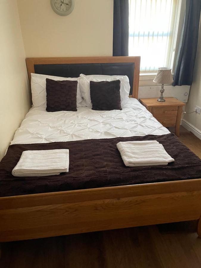 Fife Apartments دنفرملاين المظهر الخارجي الصورة